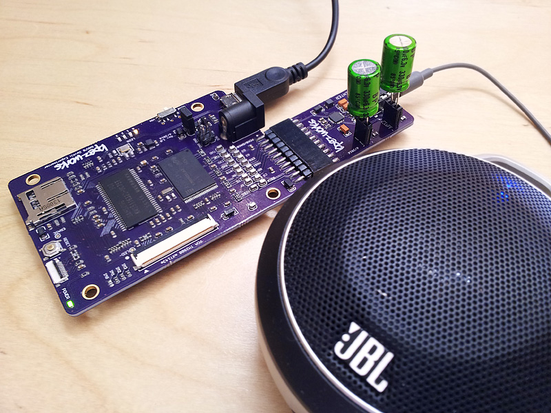 ARM Cortex-M7 development kit 300mhz atsams70 with audio i2s codec wolfson micro wm8988 and jbl portable speaker